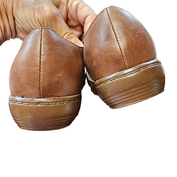 PROPET Women's Brown Leather Closed Toe Adjustable Fit Walking Sandals Shoes - Picture 9 of 9